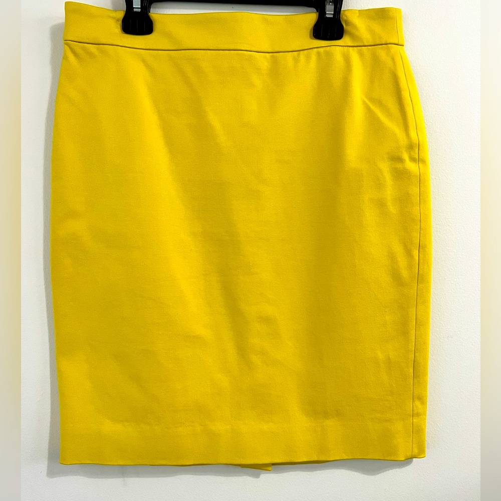 J. Crew. No. 2 Pencil Skirt. 4P